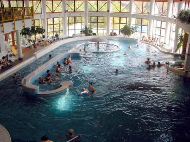 Appartement Cedar 1 *